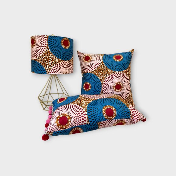 African wax pillow CIRLES (Ankara) - Picture 3 of 3